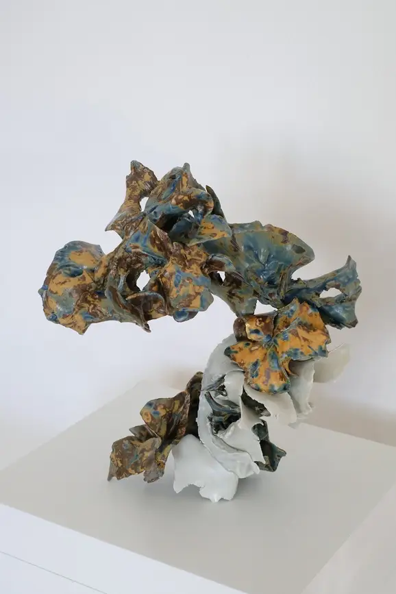 Une Chute de 1,7 m n°1, Junliang Ma, Grès et porcelaine